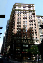 The Howell in New York, NY - Foto de edificio - Building Photo