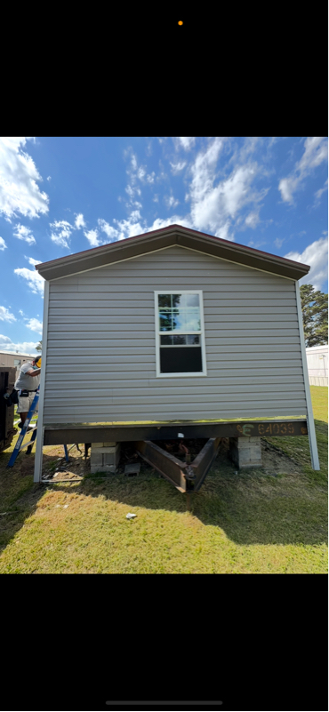 104 Bunk Dr in Lumberton, NC - Building Photo - Building Photo