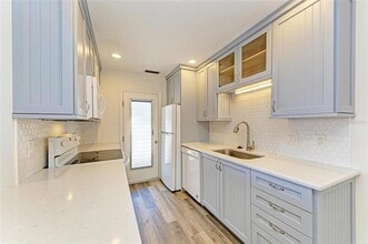 616 Guild Dr in Venice, FL - Building Photo - Building Photo