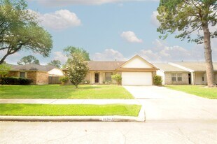 16503 Canario Dr in Houston, TX - Building Photo