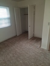 3505 NE Ainsworth St in Portland, OR - Building Photo - Building Photo