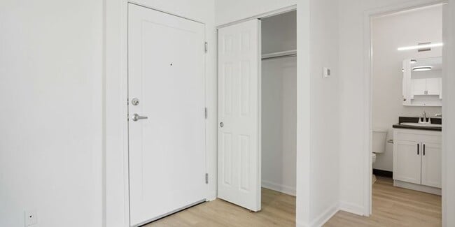 property at 1000 W Moorhead Cir