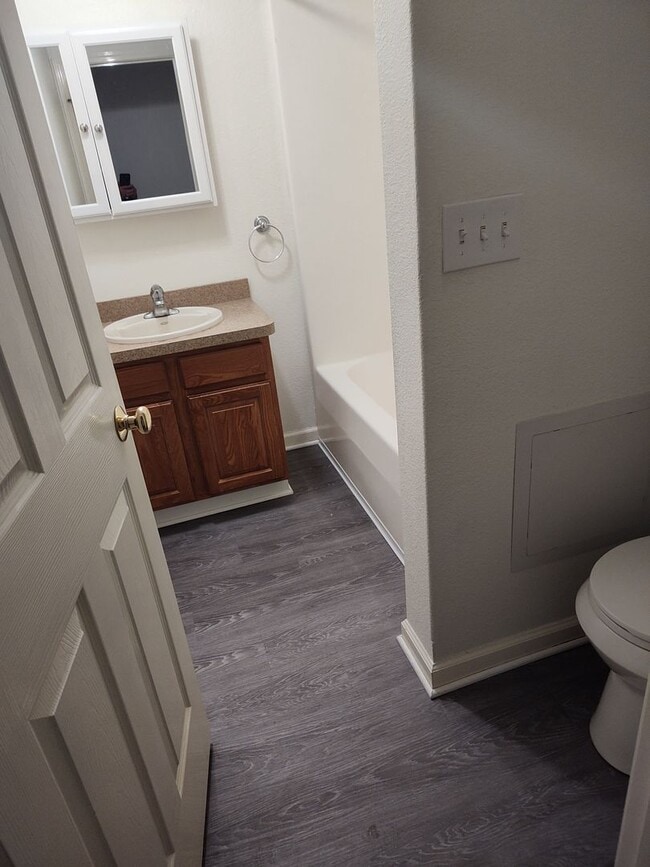 134 E 3rd St in Perrysburg, OH - Building Photo - Building Photo