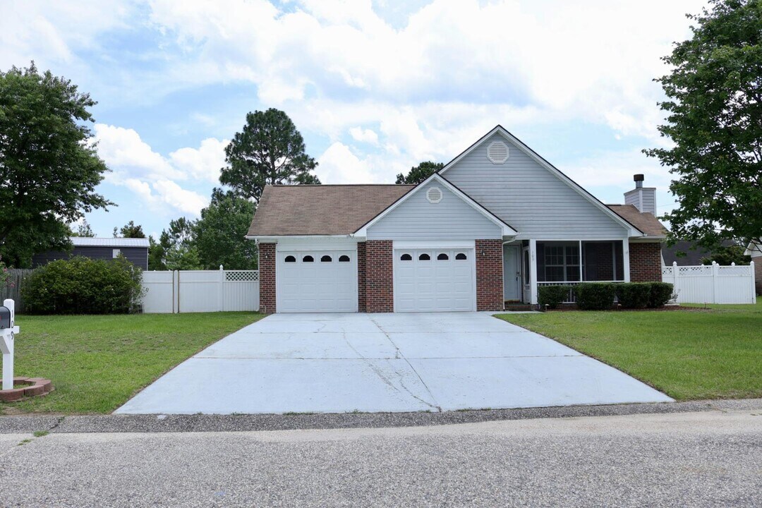109 Purple Martin Pl in Fayetteville, NC - Building Photo