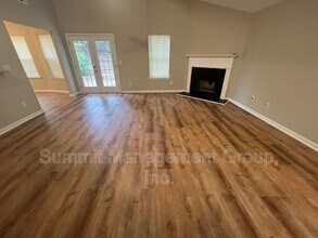 95 Creek Way in Covington, GA - Building Photo - Building Photo