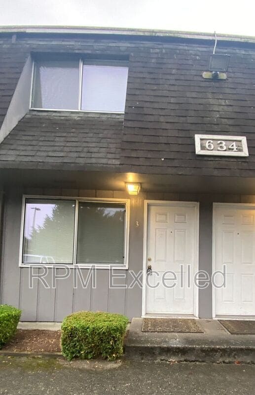634 M St NE in Auburn, WA - Building Photo - Building Photo