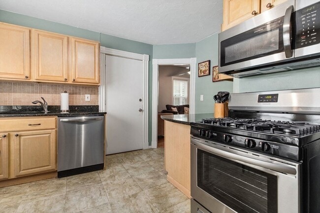 property at 84 Willow St