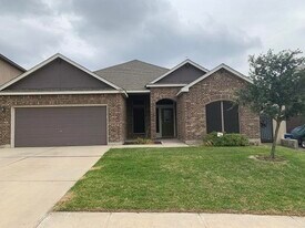 147 Pacifico Dr in Laredo, TX - Building Photo