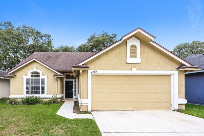 1455 Beecher Ln