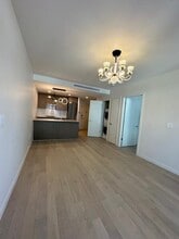 131-02 40th Rd-Unit -7B in Queens, NY - Building Photo - Building Photo