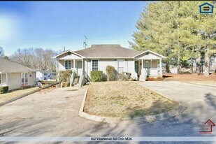 102 Vinewood Rd, Unit 13-303 in McMinnville, TN - Building Photo