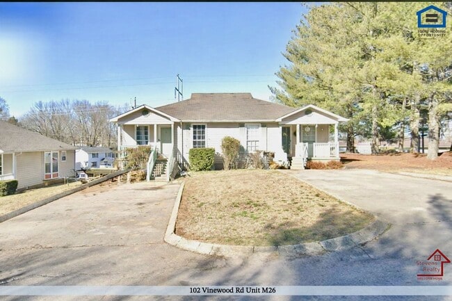 property at 102 Vinewood Rd