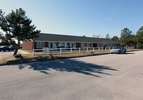 Colony in the Pines Apartments