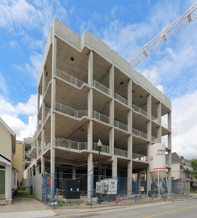 The Randall Residences in Oakville, ON - Building Photo - Building Photo