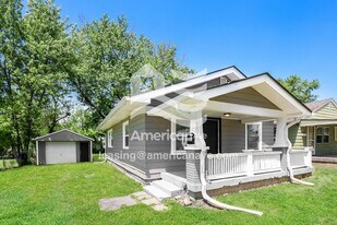 2126 Dequincy St in Indianapolis, IN - Building Photo