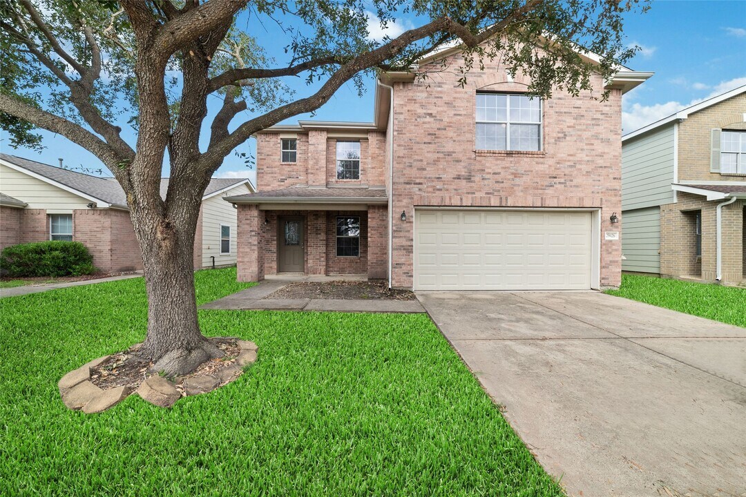 29426 Legends Line Dr in Spring, TX - Building Photo