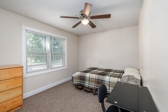 Cornerstone Suites - 50-52 Tompkins St in Cortland, NY - Building Photo - Interior Photo