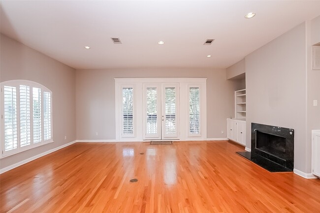 property at 3818 Hazard St