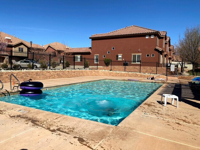 property at 325 N Red Stone Rd
