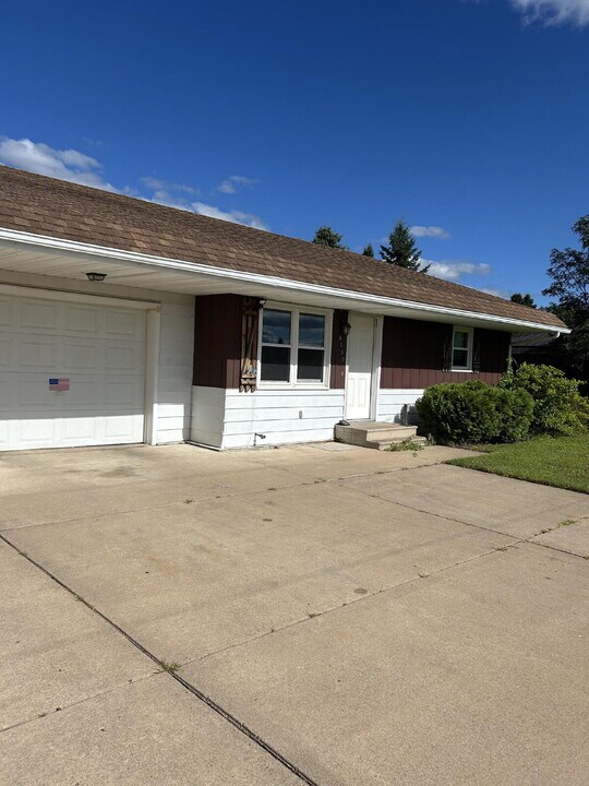 4159 130th St in Chippewa Falls, WI - Building Photo