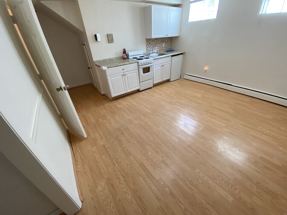 14 Aberdeen St, Unit A in Boston, MA - Building Photo