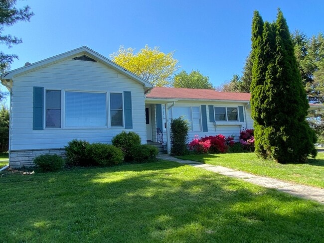 796 Broadway in Ulster Park, NY - Building Photo - Building Photo