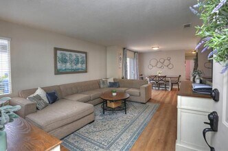 114 Kalley Dr in Goleta, CA - Building Photo - Building Photo