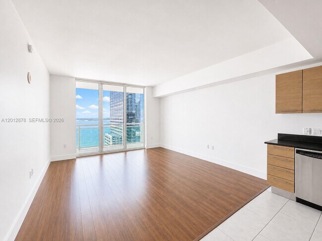 property at 951 Brickell Ave