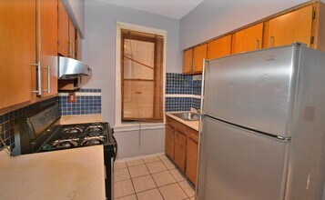 262 Clendenny Ave in Jersey City, NJ - Building Photo - Building Photo