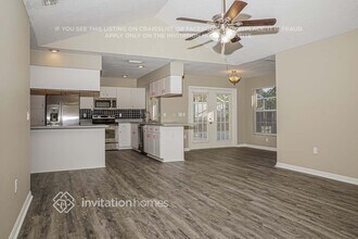 4495 Diamond Cir E in Sarasota, FL - Building Photo - Building Photo
