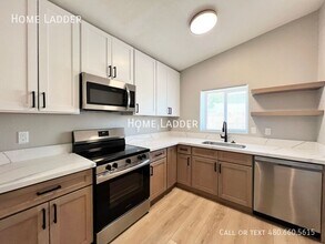 1124 E Polk St in Phoenix, AZ - Building Photo - Building Photo