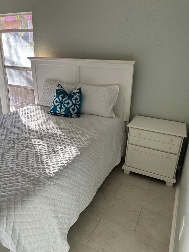 8921 Blind Pass Rd, Unit 244 in St Pete Beach, FL - Building Photo - Building Photo