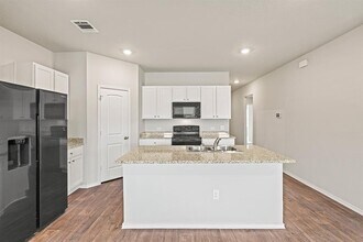 5724 Berriweather Dr in Austin, TX - Building Photo - Building Photo