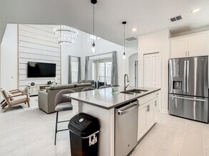 1119 Kingsbarn St in Davenport, FL - Building Photo - Building Photo