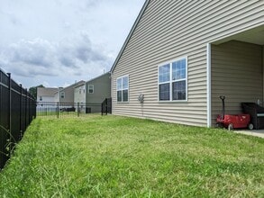 7019 Quarter Horse Dr in Trinity, NC - Building Photo - Building Photo