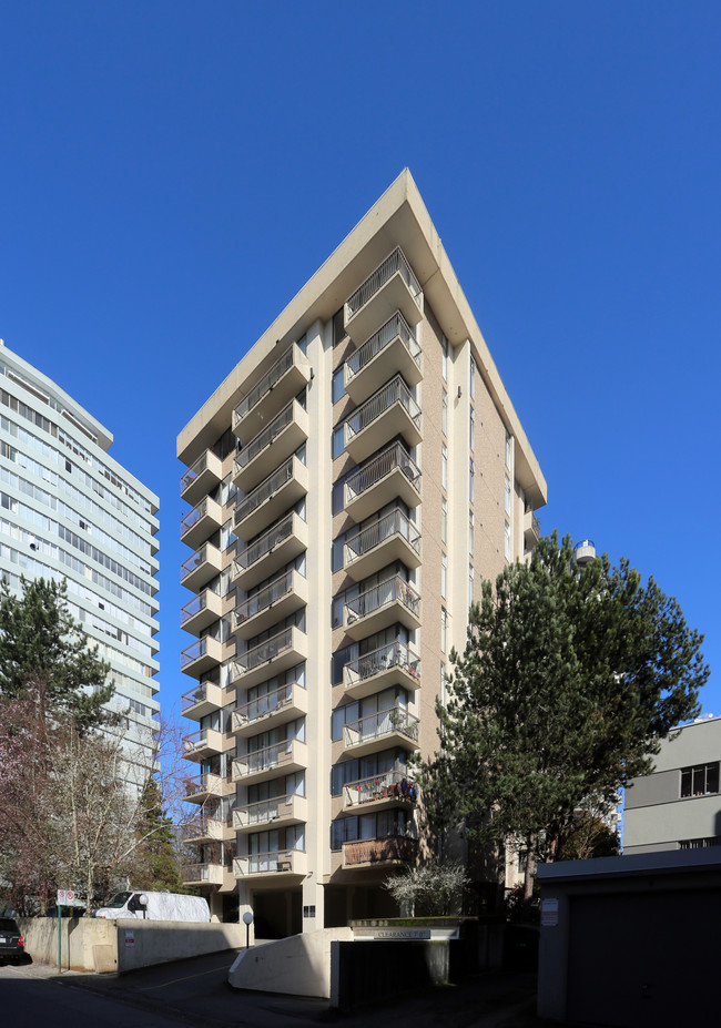 The Dogwood in Vancouver, BC - Building Photo - Building Photo