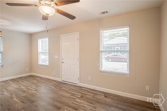 22 Nelson St in Savannah, GA - Building Photo - Building Photo