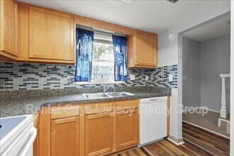 11406 Bedford Oaks Dr in Jacksonville, FL - Building Photo - Building Photo