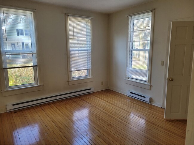 property at 7 Cole St