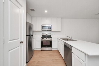 18710 Gissi Dr in New Caney, TX - Building Photo - Building Photo