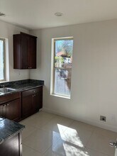 9619 Longden Ave in Temple City, CA - Foto de edificio - Building Photo