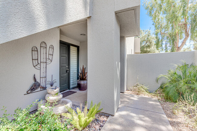 7700 E Gainey Ranch Rd in Scottsdale, AZ - Building Photo - Building Photo