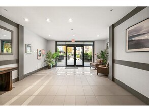 20078 Fraser Hwy in Langley, BC - Building Photo - Building Photo