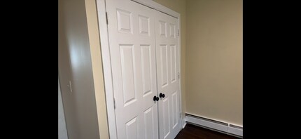 101 1/2 Ocean Ave, Unit 2 in Jersey City, NJ - Building Photo - Building Photo