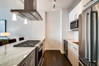 515 Church St in Nashville, TN - Foto de edificio - Building Photo