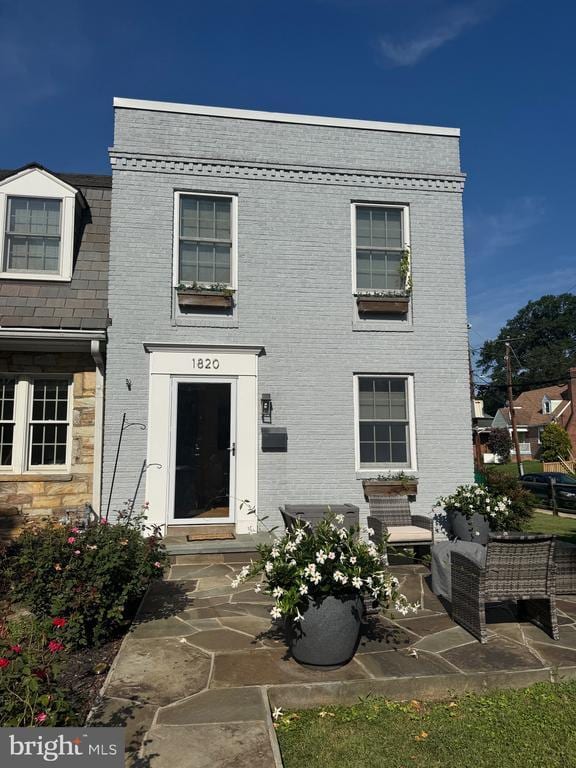 property at 1820 Leslie Ave