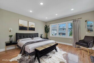 275 Pearsall Ave in Jersey City, NJ - Building Photo - Building Photo