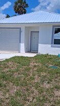 4949 SE 42nd St in Okeechobee, FL - Building Photo