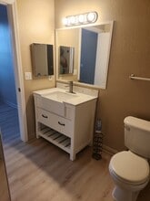 9085 Lee Vista Blvd, Unit 1007 in Orlando, FL - Foto de edificio - Building Photo