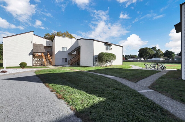 Pleasant View Apartments in Fredericktown, OH - Building Photo - Building Photo